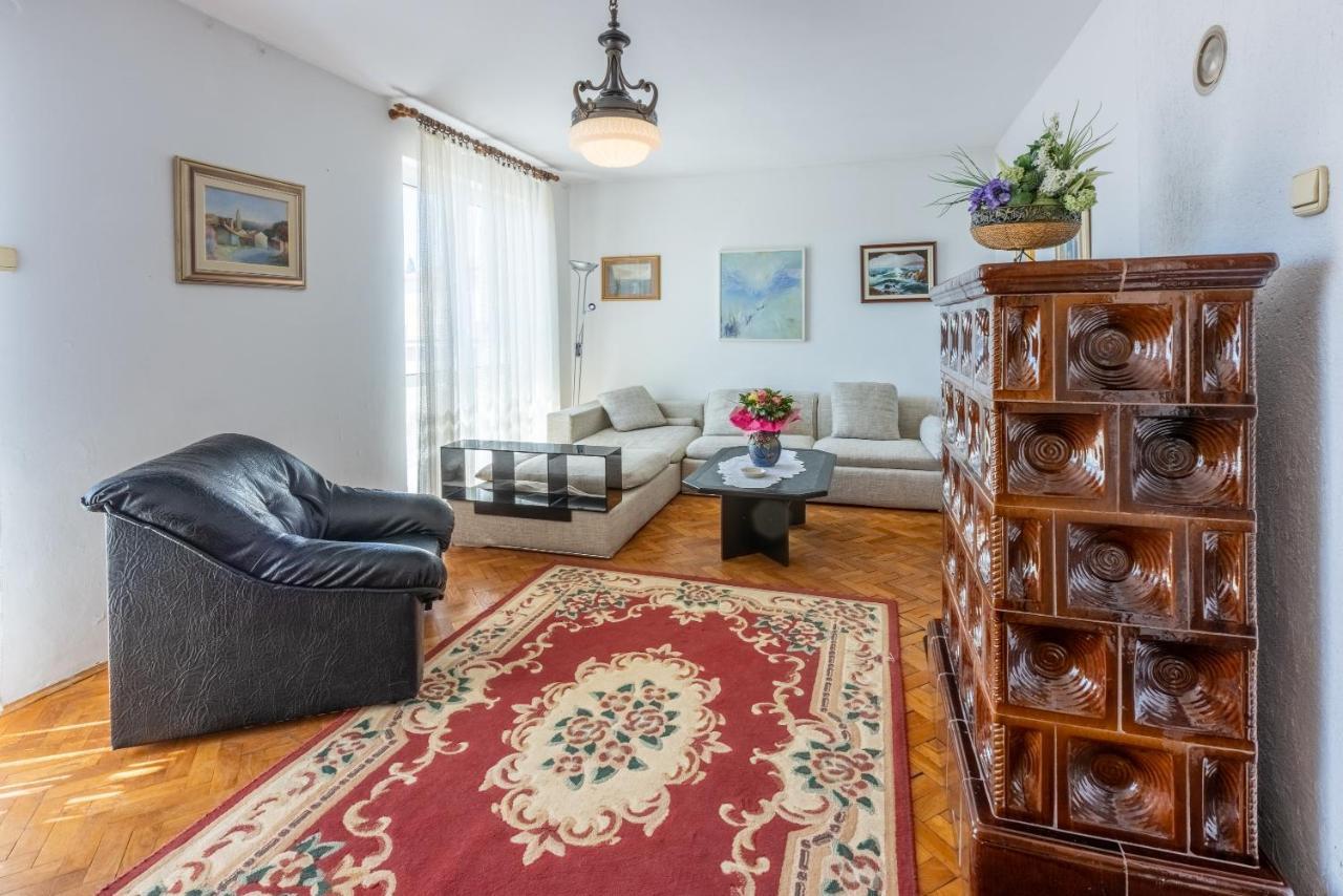Apartment Mira "Pet Friendly" Crikvenica Exterior foto