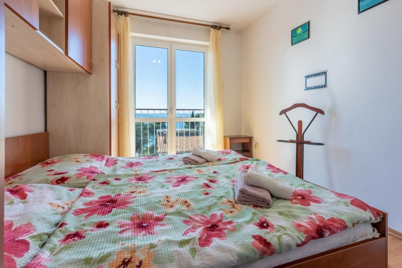 Apartment Mira "Pet Friendly" Crikvenica Exterior foto